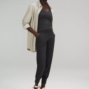 Lululemon High-Rise Align Jogger